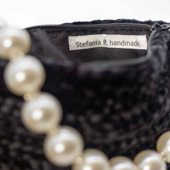 Borsa Perla vista laterale lavorazione ciniglia