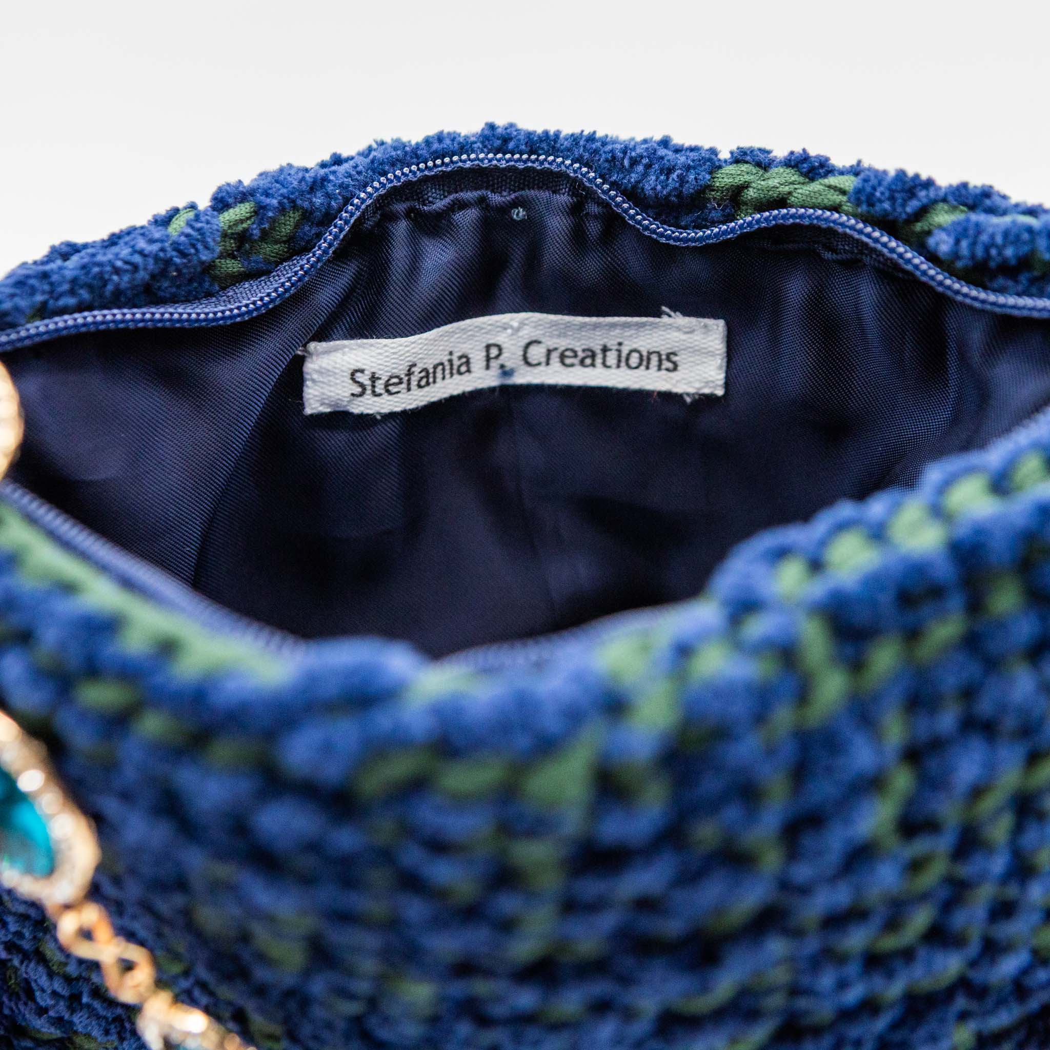 Dettaglio borsa Diamond Blu manico decorativo